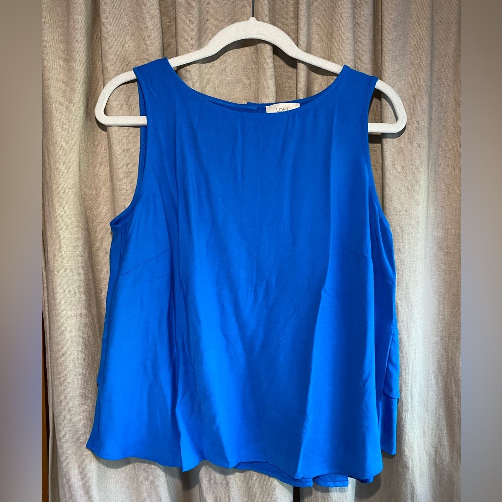 Loft Sleeveless Top w/Ruffle Detail